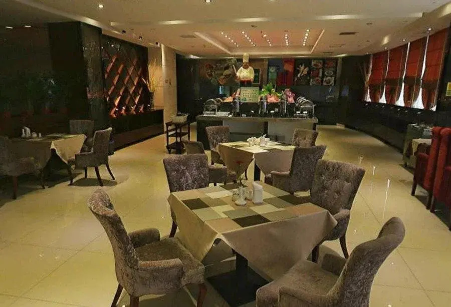 Food & Beverage