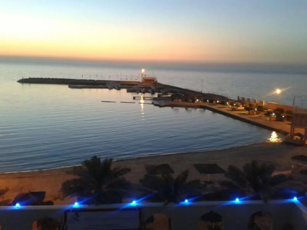 Bahrain Beach Bay Resort - Général