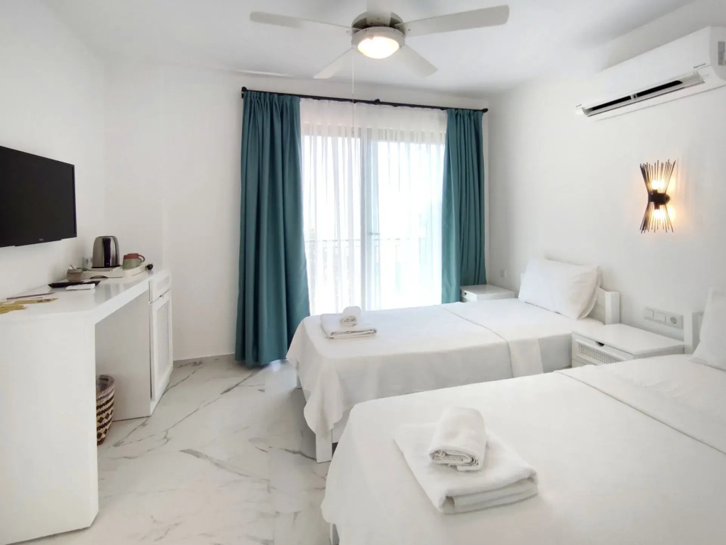 Payam Hotel — фото