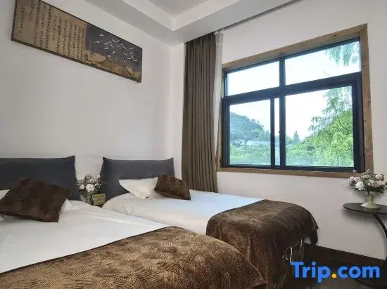 Standard Double room with view (twin beds)