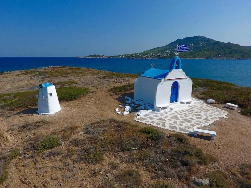 Peris Panoramic Villa Galaxy near Athens Airport