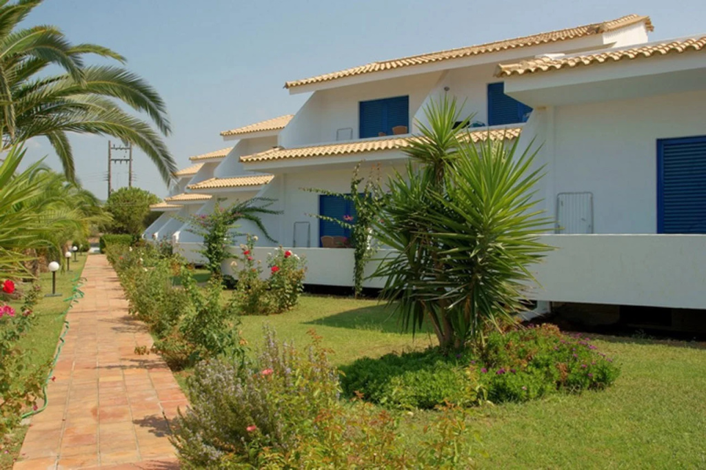Oasis Hotel 3 * Oasis Hotel 3 *