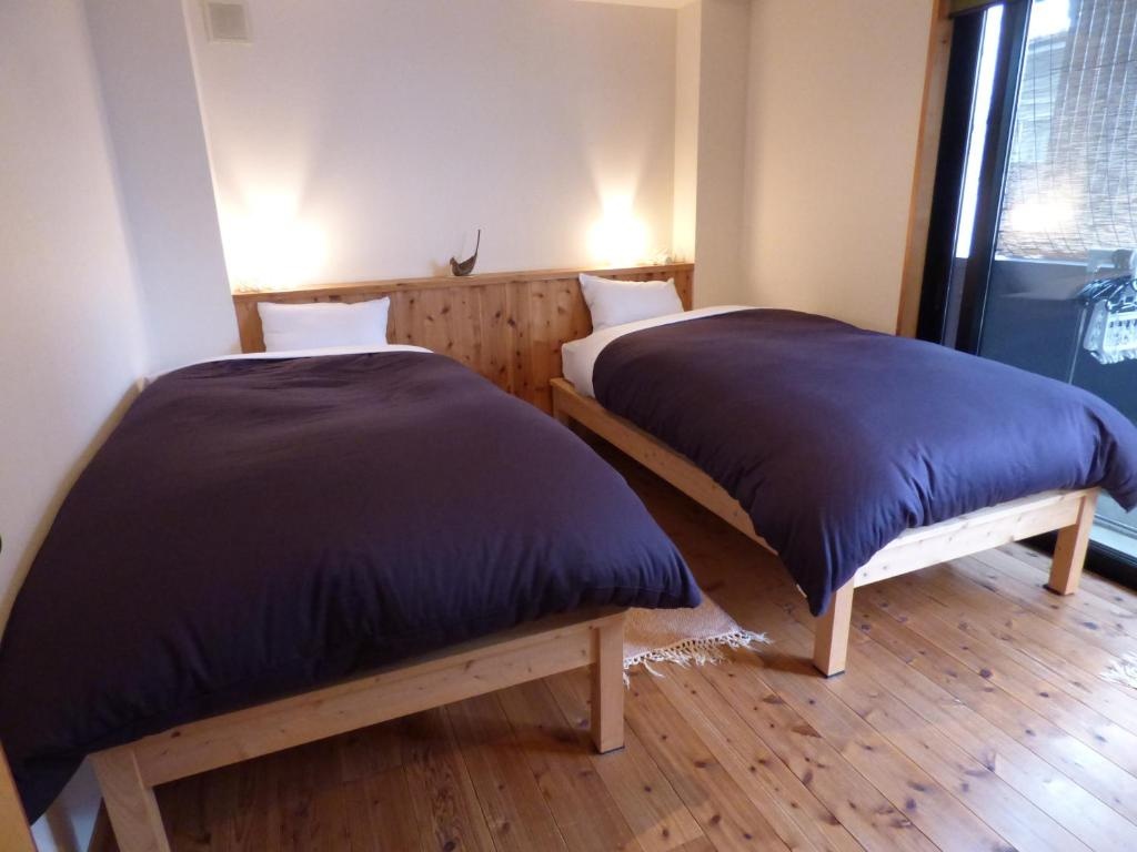 Guesthouse Hyakumanben Cross 사진 15