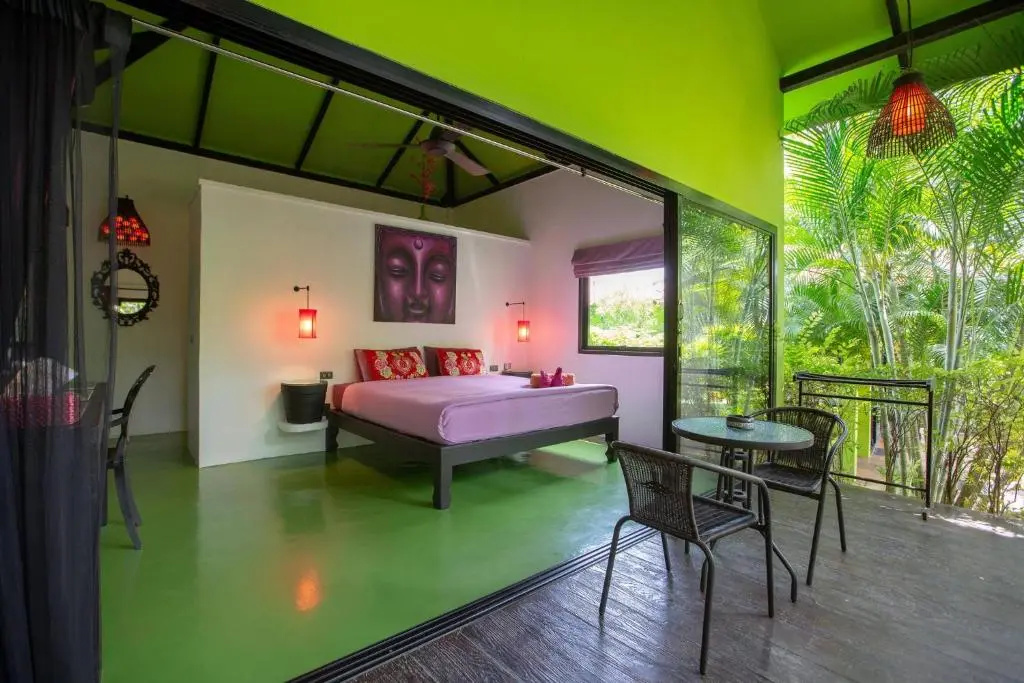 Standard Double room with garden view (full double bed)