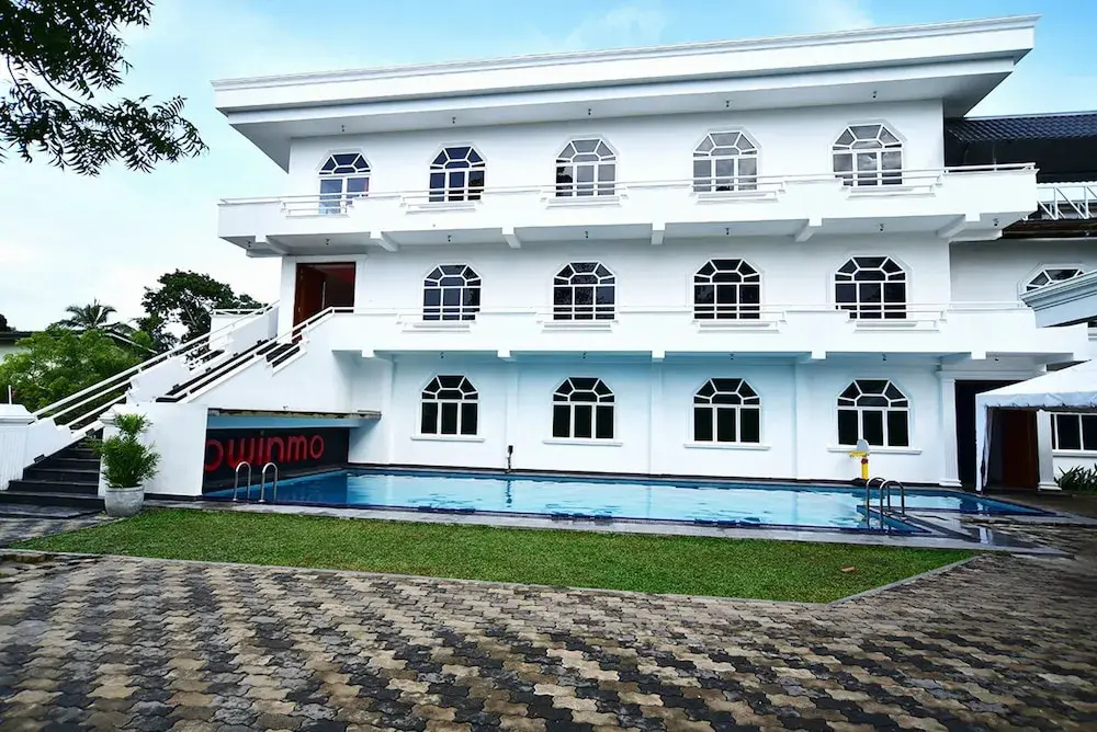OYO 456 Owinmo Hotel & Reception Hall