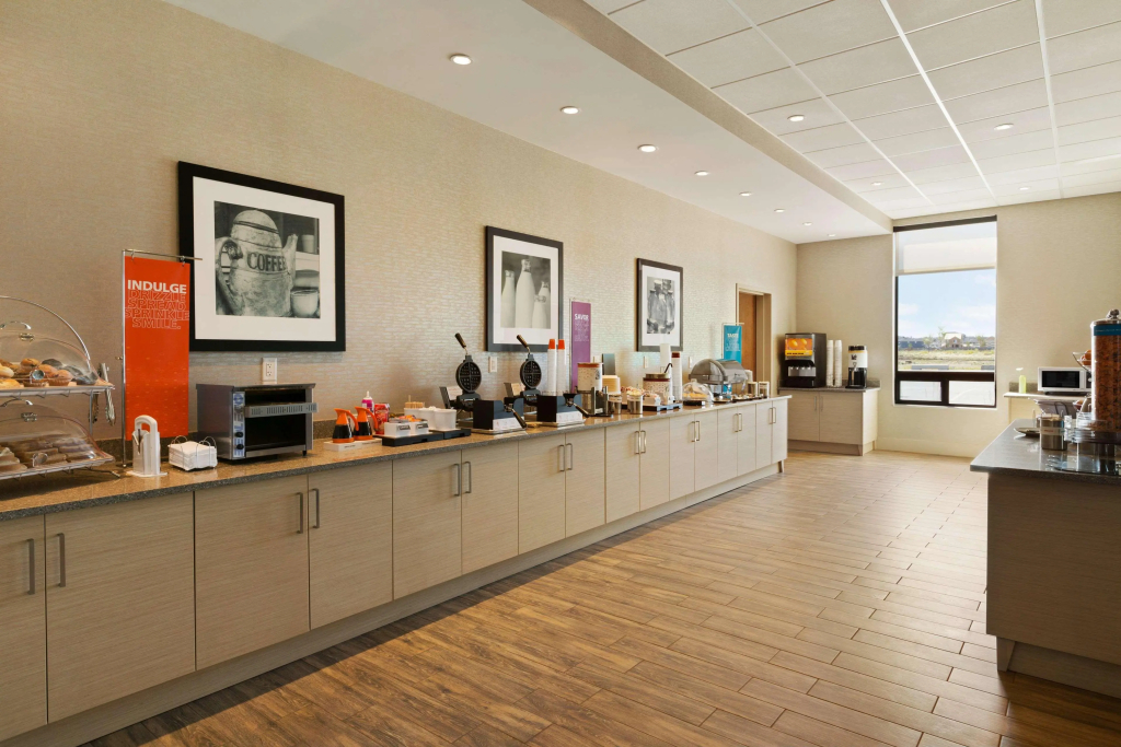 Hampton Inn by Hilton Edmonton/Sherwood Park - фото 19