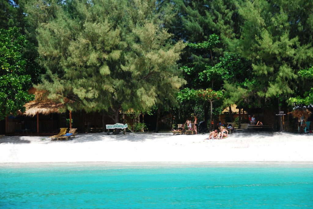 Beach & Waterfront