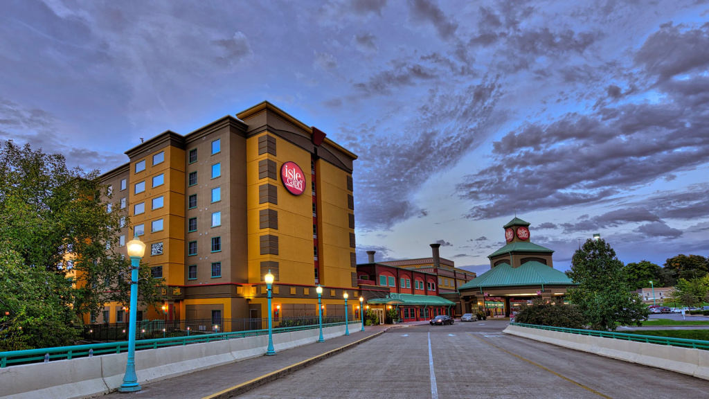 Isle of Capri Casino Hotel Boonville - A Caesars Rewards Destination