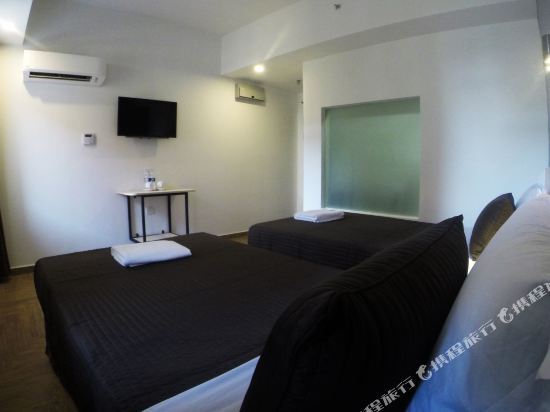 Leo Palace Hotel