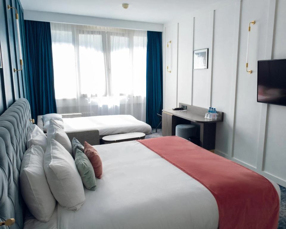 Pley Hotel 33