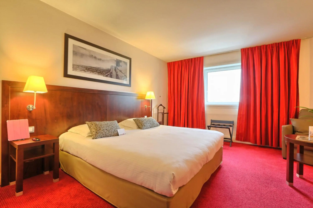 Golden Tulip CDG Airport Roissy