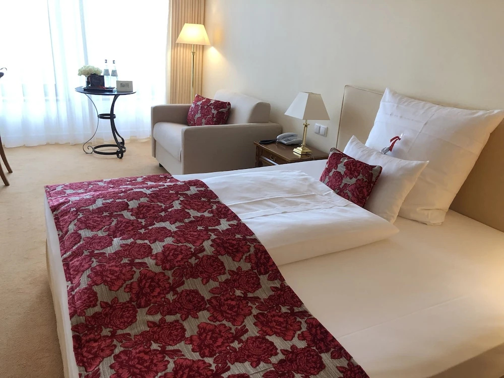 Altstadthotel Weinhaus Messerschmitt - Chambres