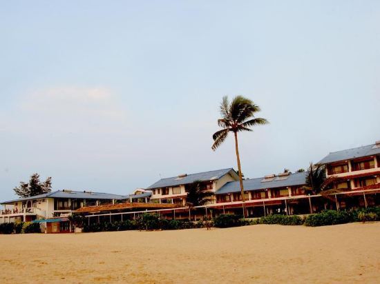 Coral Sands Hotel