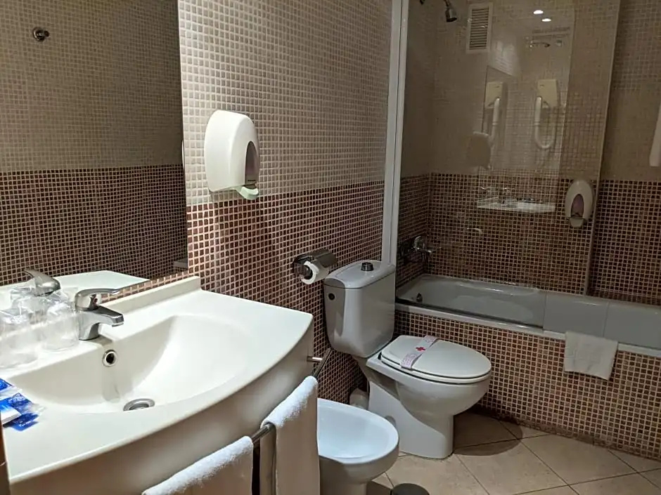 Hotel Torrejoven - Chambres
