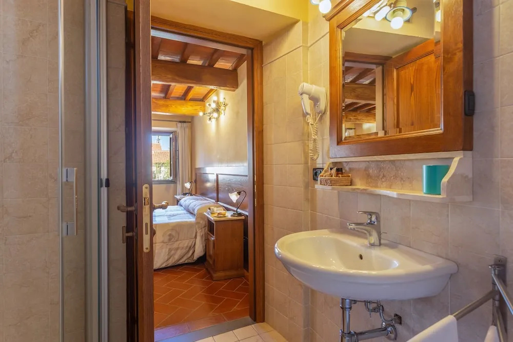Standard Single room (single bed)