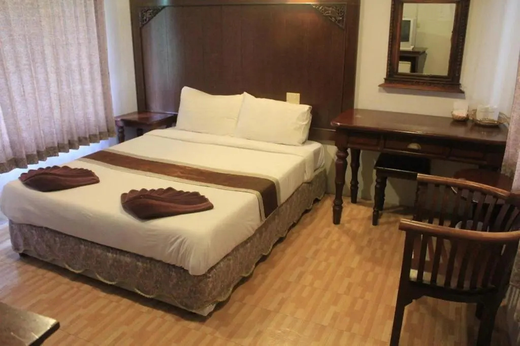 Superior Double room (full double bed)