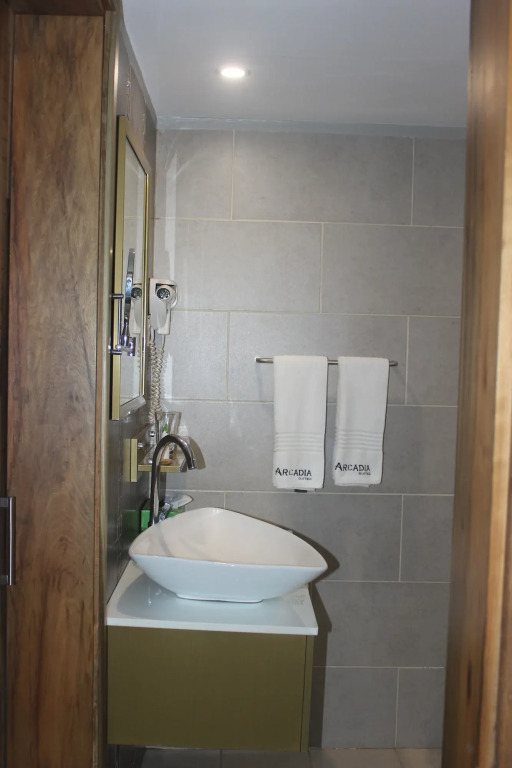 Image 8