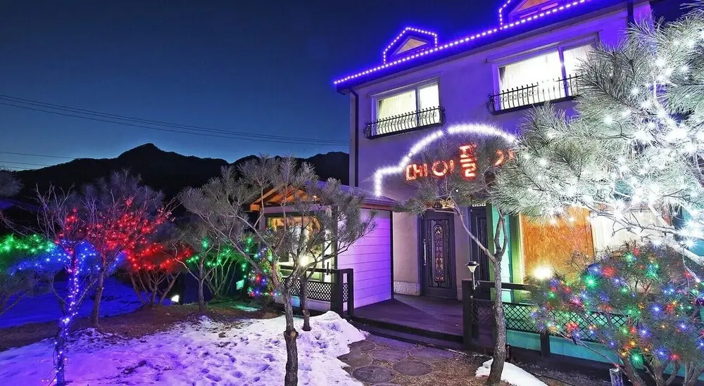 Maple Inn Pension