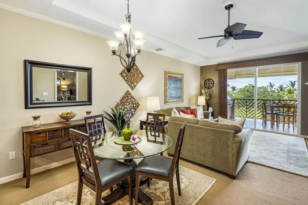 Waikoloa Beach S E33 2 Bedroom Condo by RedAwning