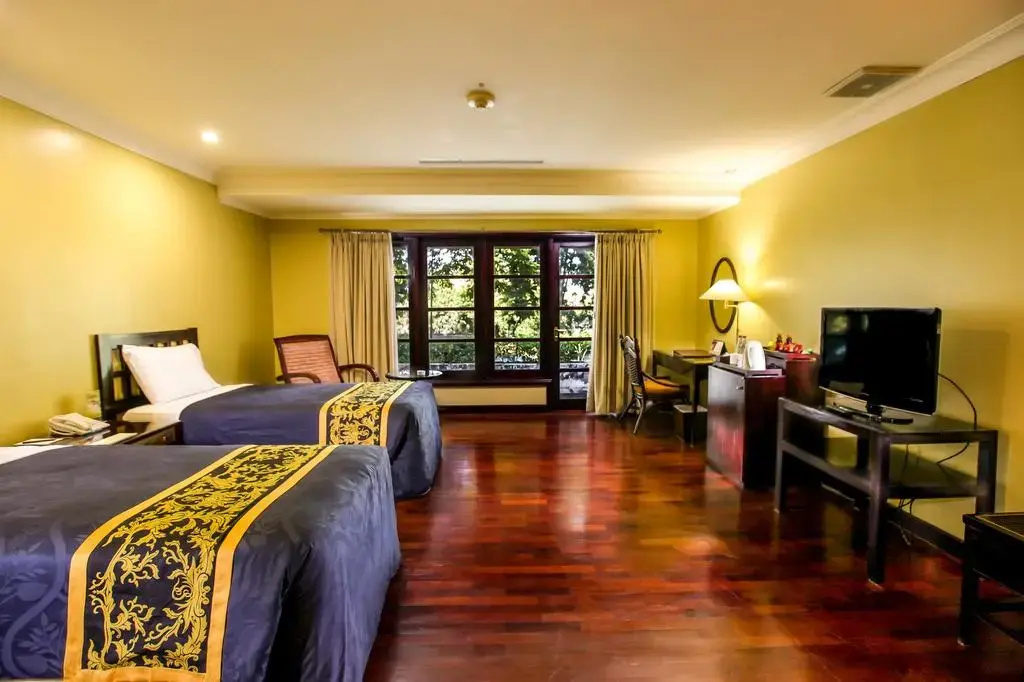 Singgasana Hotel Surabaya - Chambres