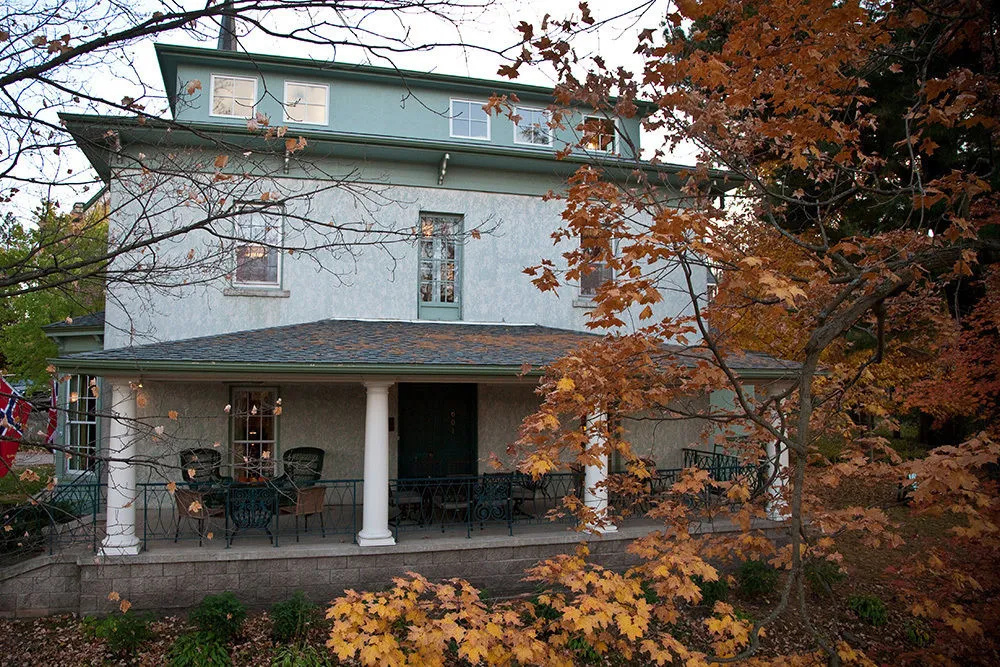 Hotel photo 1