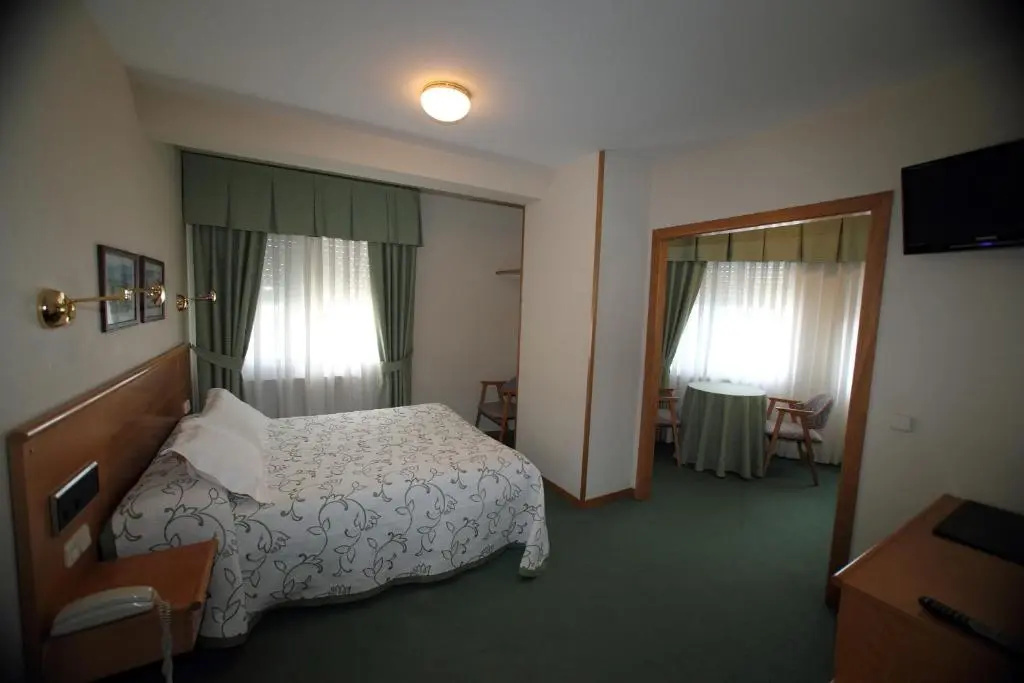 Superior Double room (full double bed)