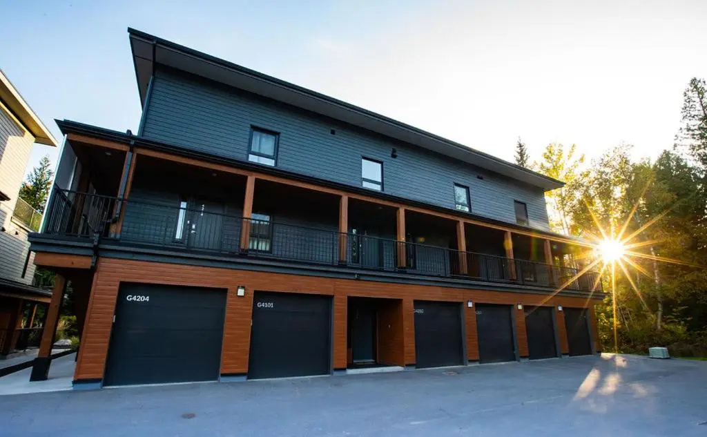 Al's Escape by Revelstoke Vacations
