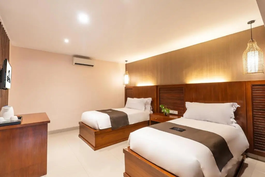 Superior Double room (full double bed)