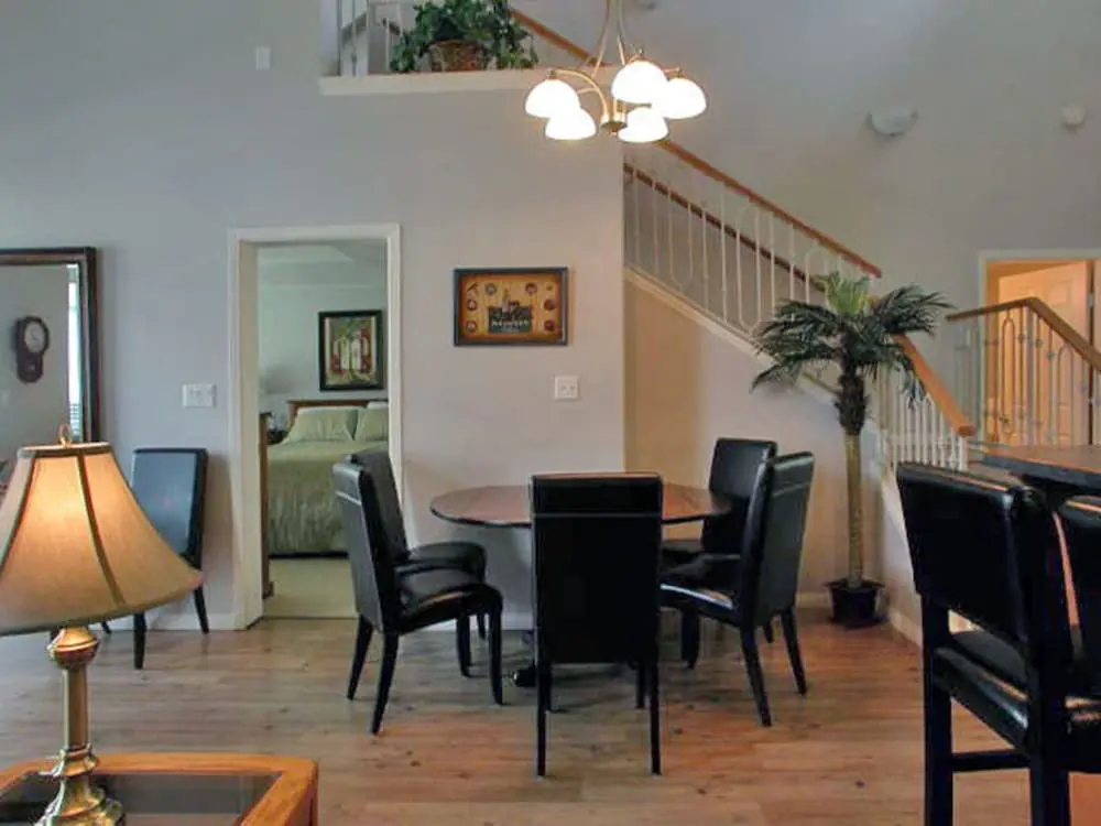 Sunset Waterfront Resort by KVR - фото 10