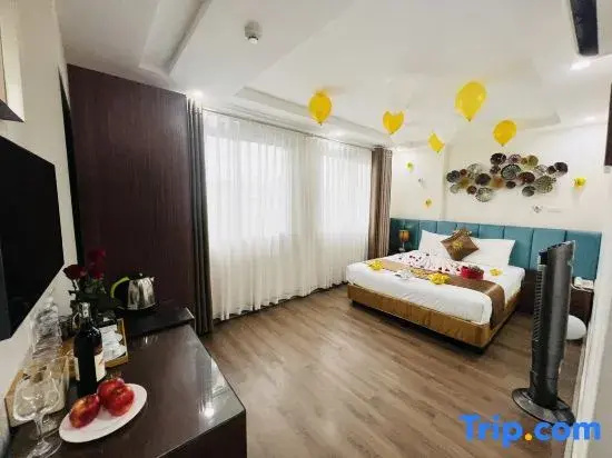 Deluxe Double room (full double bed)