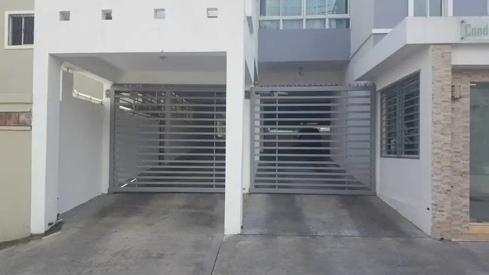 Luxury Family Friendly Pent House