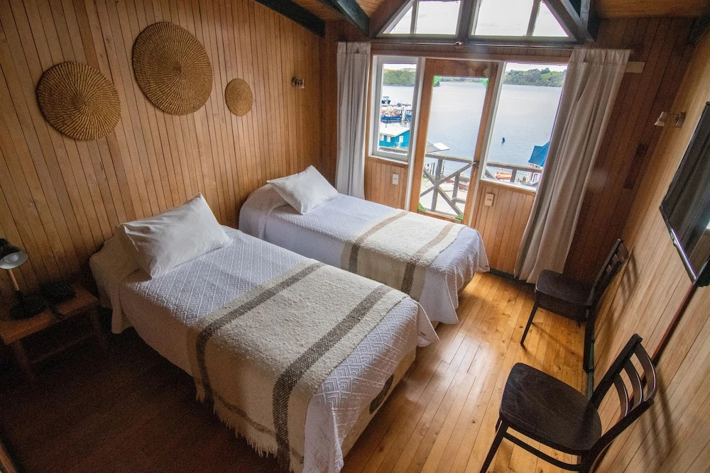 Superior Double room (twin beds)