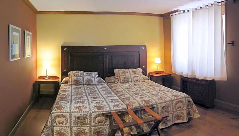 Hotel Hospital de Benasque - Chambres