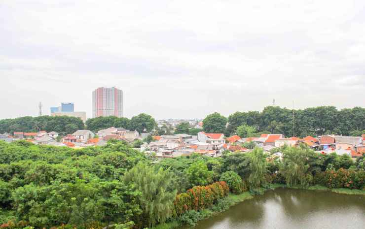 Cozy Living and Comfortable 2BR at Lagoon Bekasi Town Square Apartment By Travelio