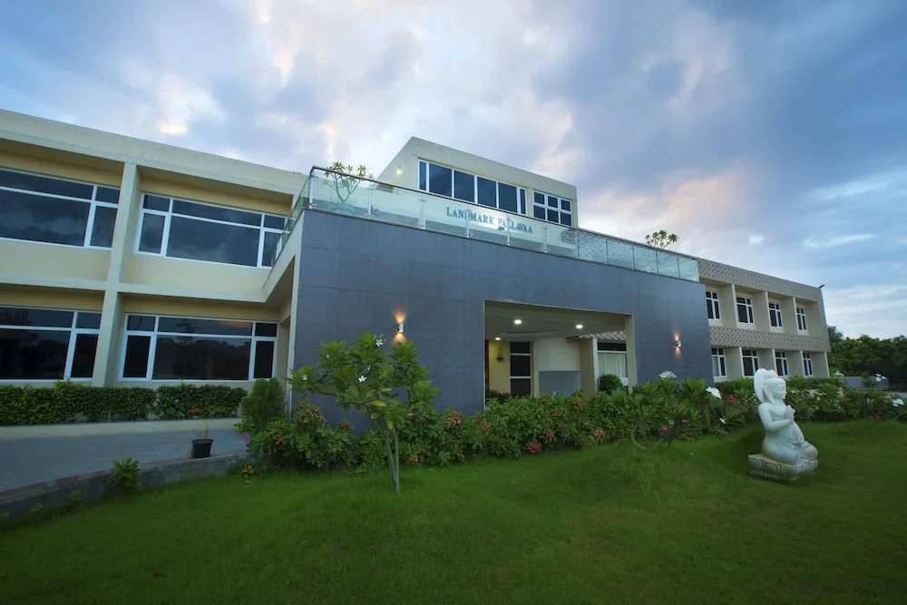 Landmark Pallavaa Beach Resort