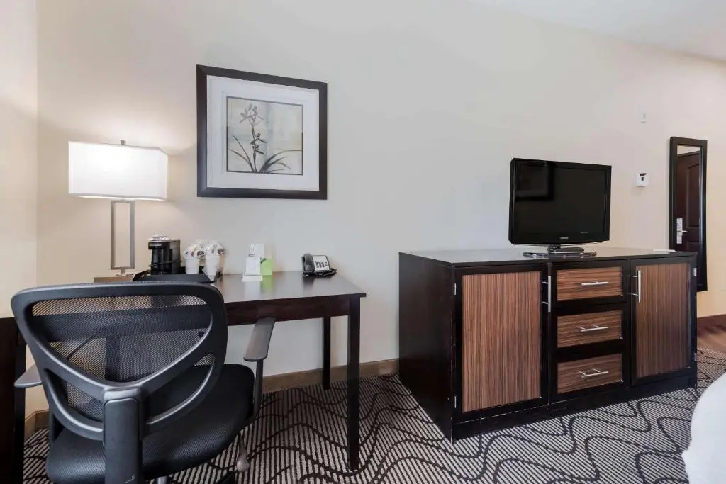 La Quinta Inn & Suites by Wyndham Auburn - Chambres