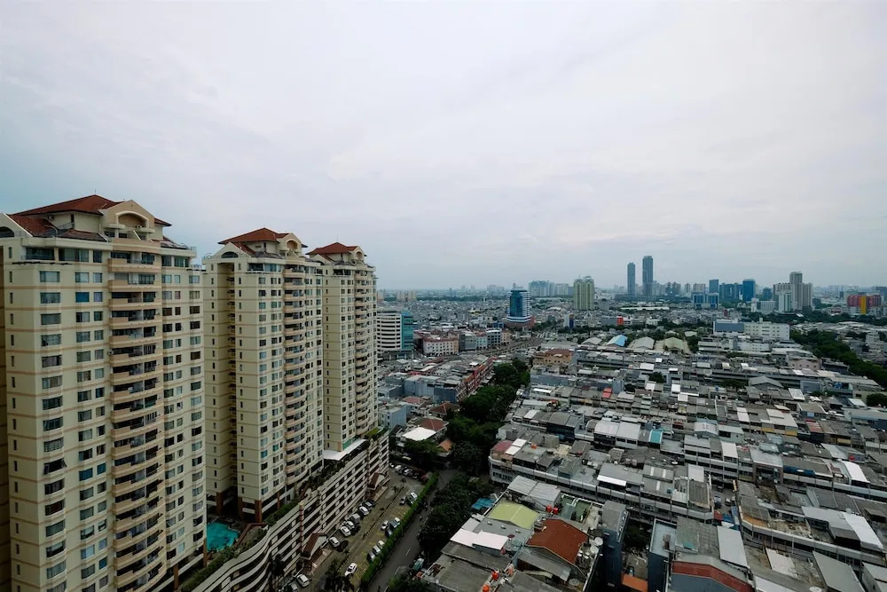 Simple And Comfort Studio Apartment At Mangga Dua Residence