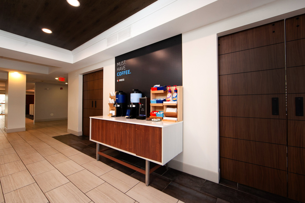 Holiday Inn Express Hotel & Suites Chicago South Lansing by IHG - Général