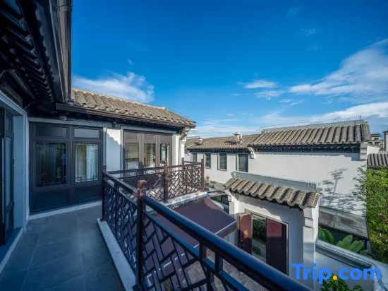 Lujing Tangshu Homestay