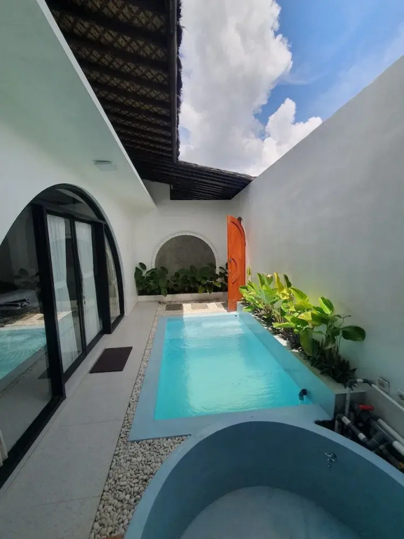 Villa Bale Tentrem Pamungkas