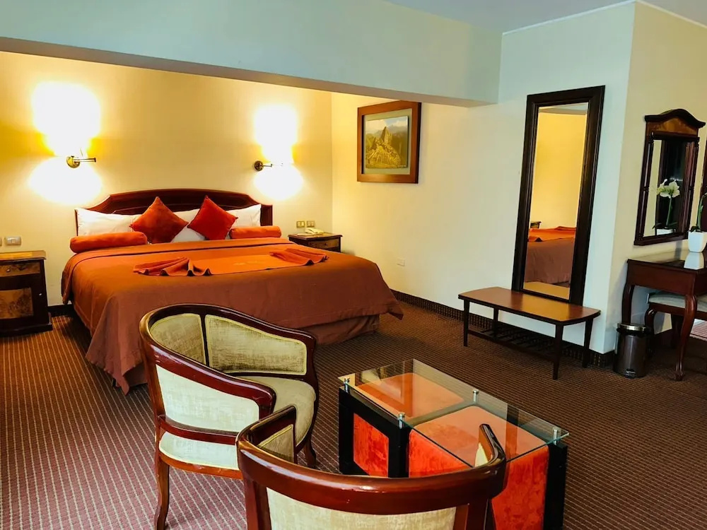 Superior Double room with balcony (full double bed)