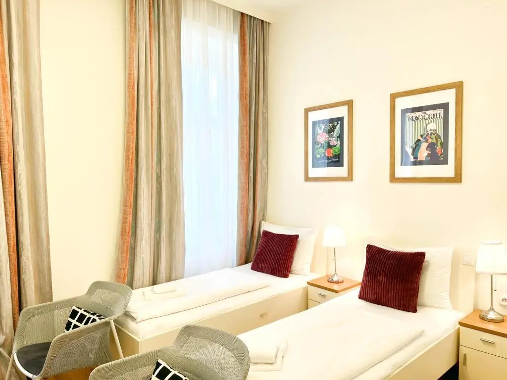 Standard Double room (twin beds)