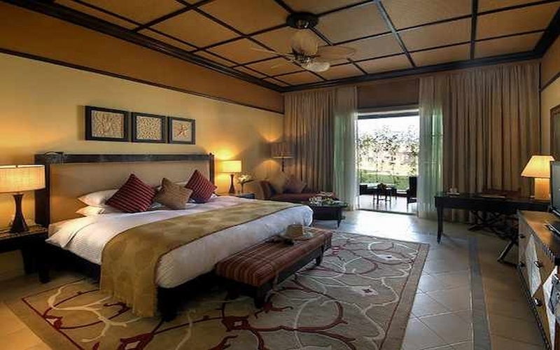 Anantara Desert Islands Resort & Spa