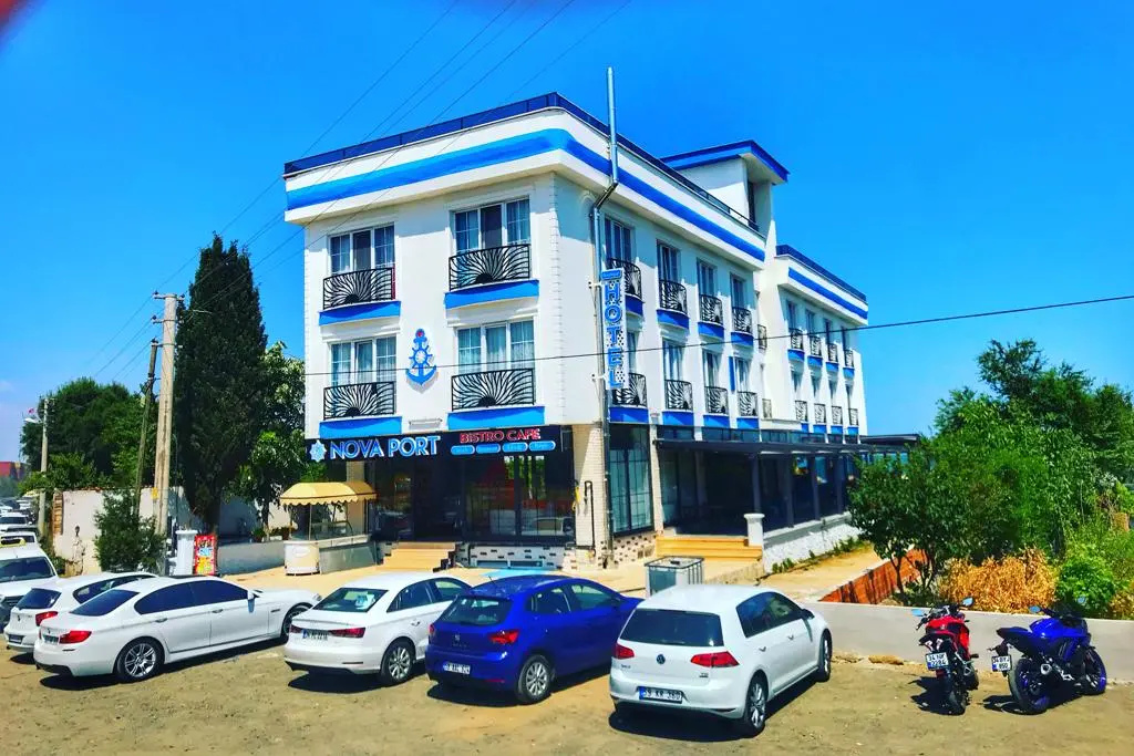 NOVA PORT Boutique Hotel