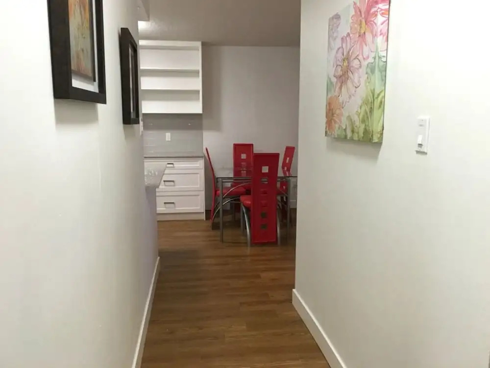 Pelicanstay in Burnaby Lake - фото 11