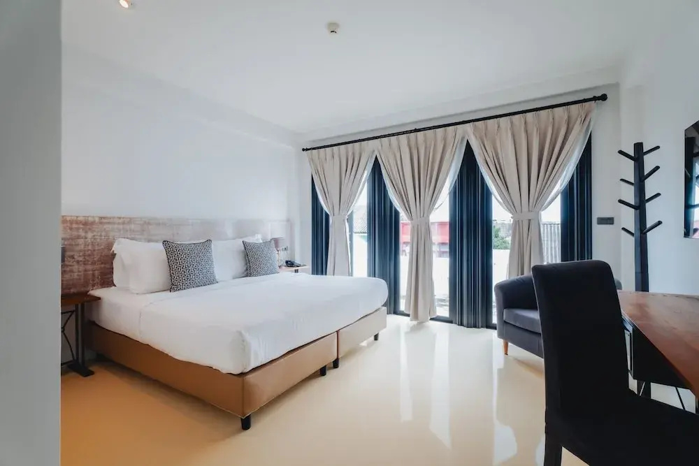 Deluxe room with balcony