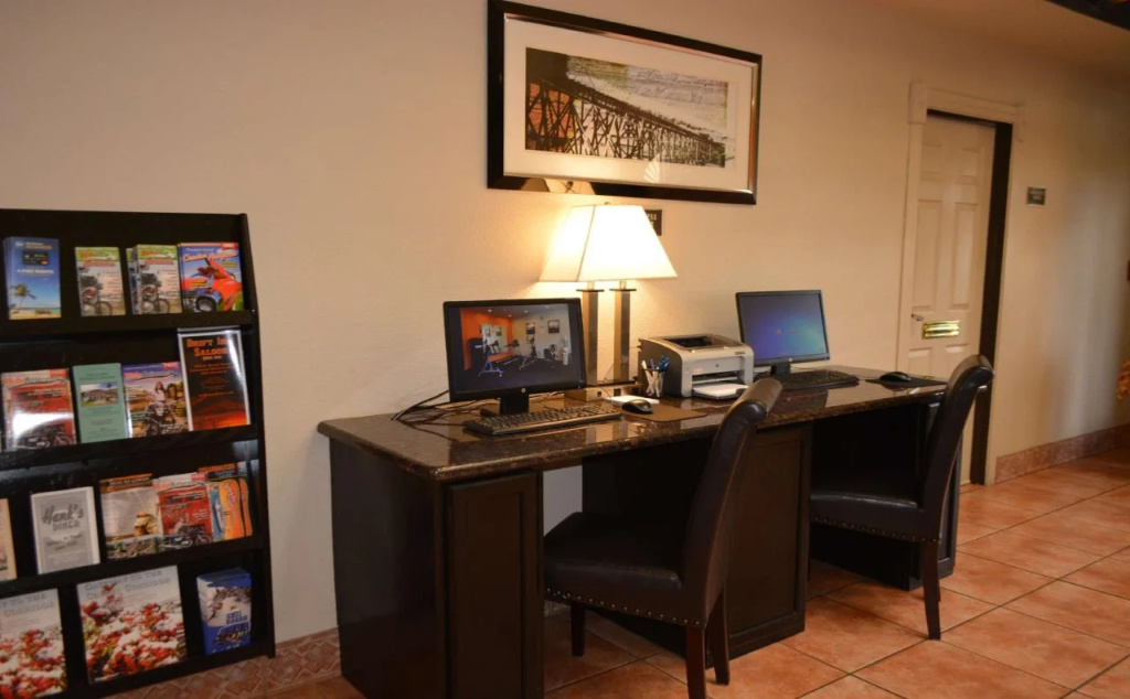 Hotel photo 13