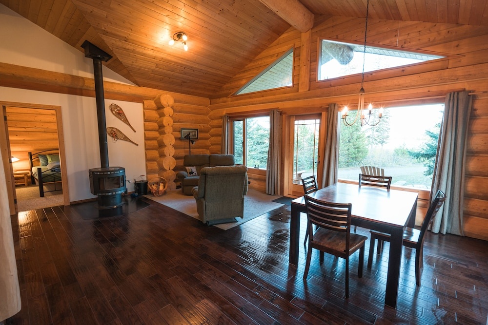 Ten-ee-ah Lodge & Campground — 2