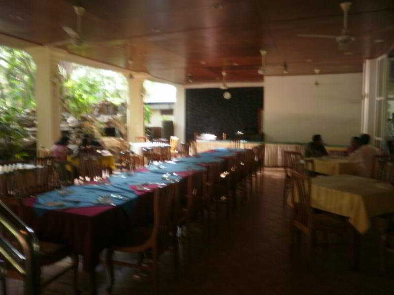 Hotel Sudu Araliya