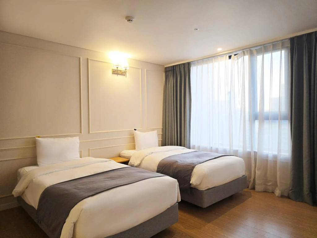 Отель JK Blossom Hotel в Сеуле